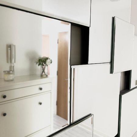 Lovely 2-Bedroom Condo With A Free Parking Birmingham Exterior foto